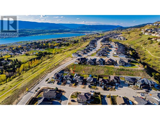 105 Blackcomb Crt, House other with 5 bedrooms, 3 bathrooms and 6 parking in Vernon BC | Image 49