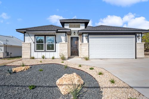 141 Prairie Tea Ln, Canyon Lake, TX, 78133 | Card Image