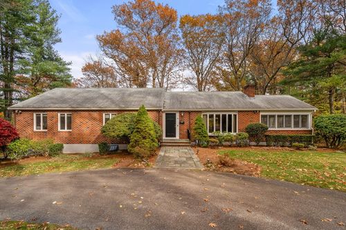 30 Richardson Dr, Needham, MA, 02492-2818 | Card Image