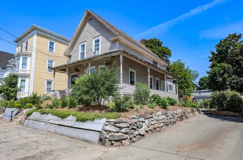 356 Pearl Street, Manchester, NH, 03104 | Card Image