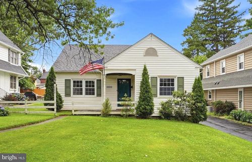2434 Merwood Ln, HAVERTOWN, PA, 19083-1506 | Card Image