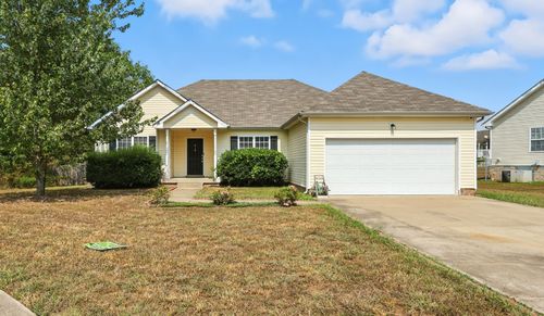 414 Athena Dr, Clarksville, TN, 37042-3382 | Card Image