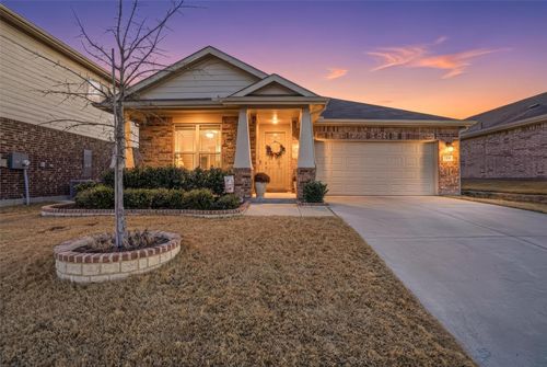 10909 Golden Barrel Court, Fort Worth, TX, 76108 | Card Image