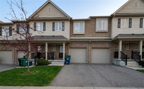 70-50 Pinnacle Dr, Kitchener, ON, N2P0H8 | Card Image