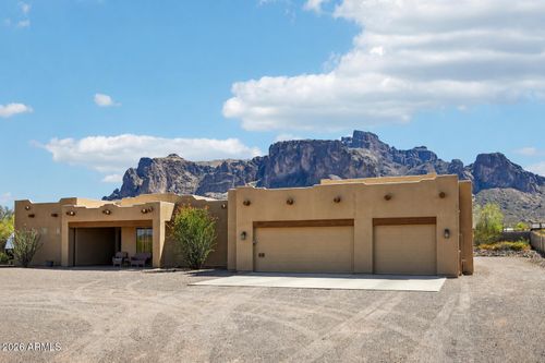 1547 N Val Vista Rd, Apache Junction, AZ, 85119-9671 | Card Image