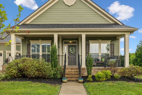 5002 Huntmere Ave, Franklin, TN, 37064-1008 | Card Image