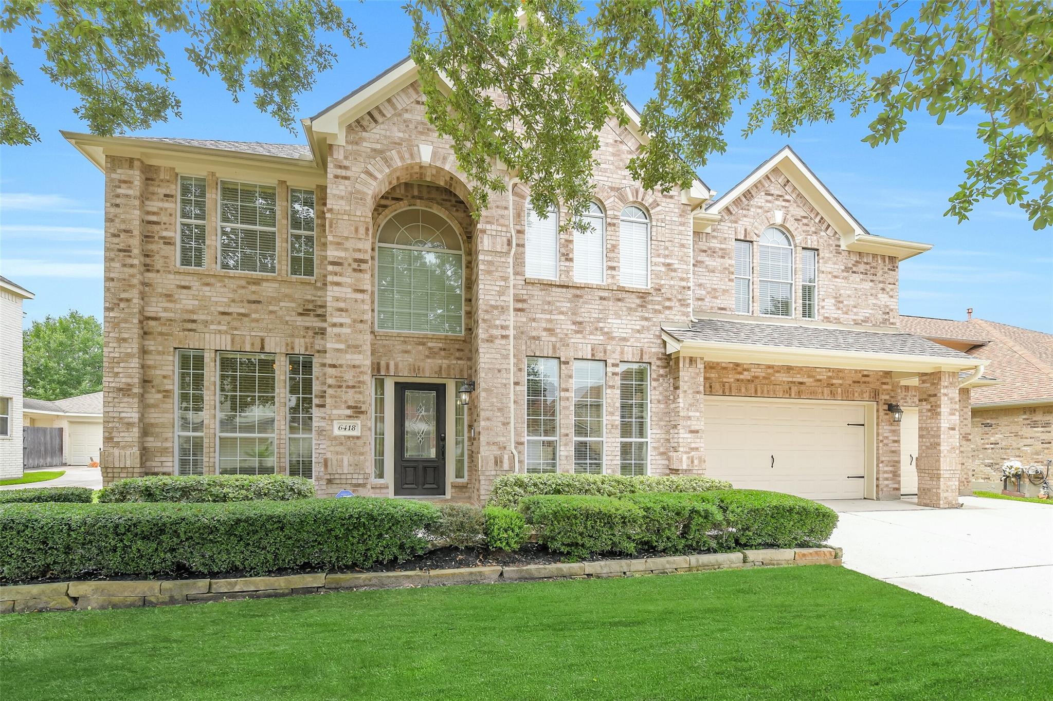 Residential in Spring