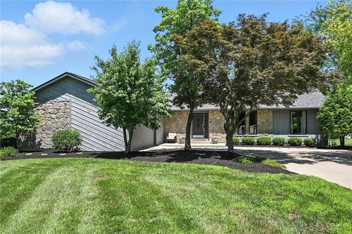 5648 Eagle Nest Ct, West Chester, OH, 45069-1914 | Card Image