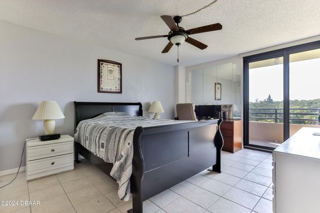 2B1 - 1 Oceans West Blvd, Condo with 2 bedrooms, 2 bathrooms and null parking in Daytona Beach Shores FL | Image 10