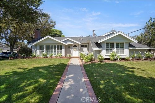  Kensington Road, Rossmoor, CA, 90720 | Card Image