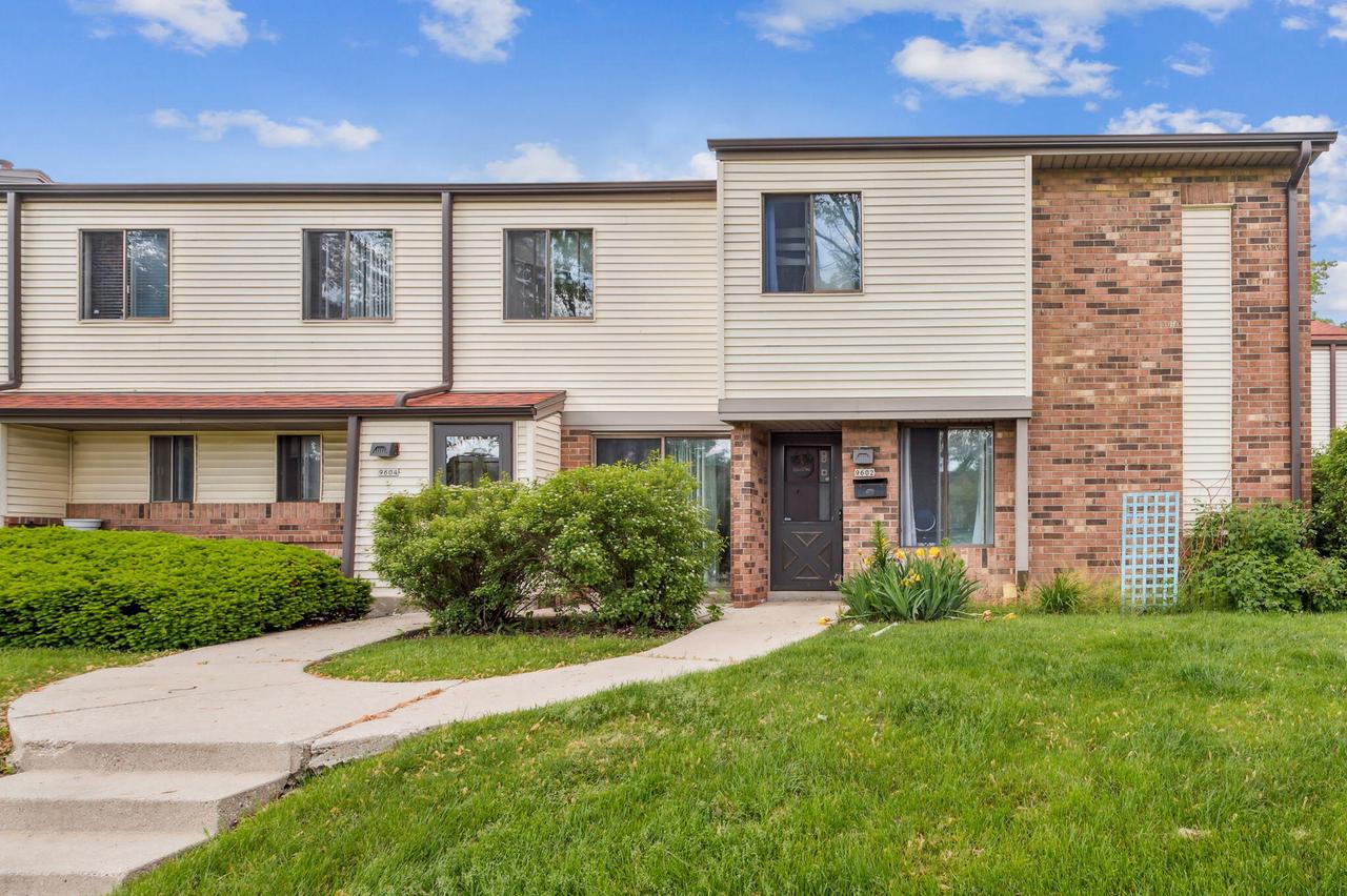 Bradley Rd, Milwaukee, WI 53224