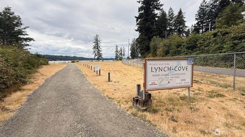 21 Ne Bryan Ln, Belfair, WA, 98528-9224 | Card Image