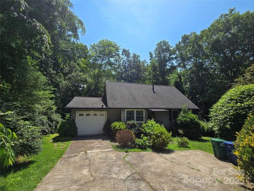 5 Auburndale Dr, Asheville, NC, 28806-9519 | Card Image