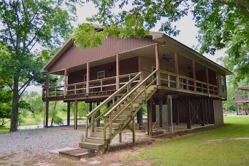 122 Hollywood Boulevard, Marksville, LA, 71351 | Card Image