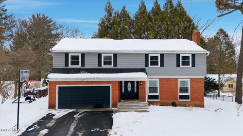 2509 Whamer Ln, Niskayuna, NY, 12309-2424 | Card Image