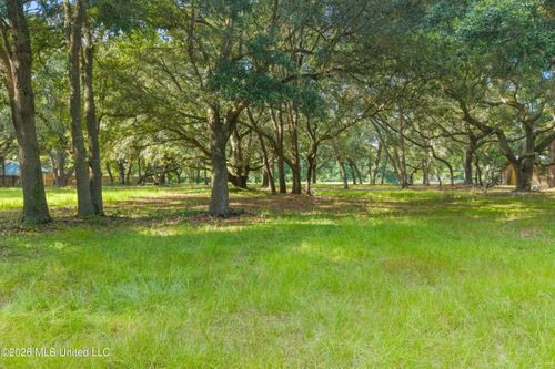 0 S 11th St, Ocean Springs, MS, 39564 | Card Image