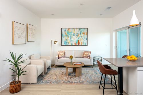 503-1309 Chicon Street, Austin, TX, 78702 | Card Image