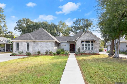 16546 Jefferson Oaks Dr, Prairieville, LA, 70769-4173 | Card Image