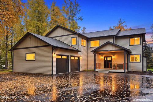 7100 Kitlisa Dr, Anchorage, AK, 99502-1882 | Card Image