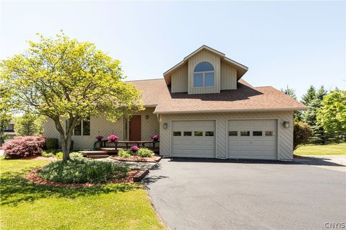 4443 Rustlers Road, Marcellus, NY, 13108 | Card Image