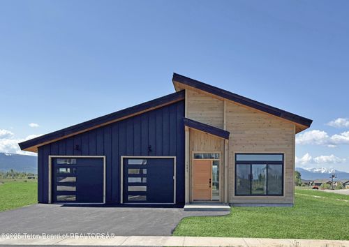 1085 Pawnee Rd, Driggs, ID, 83422 | Card Image