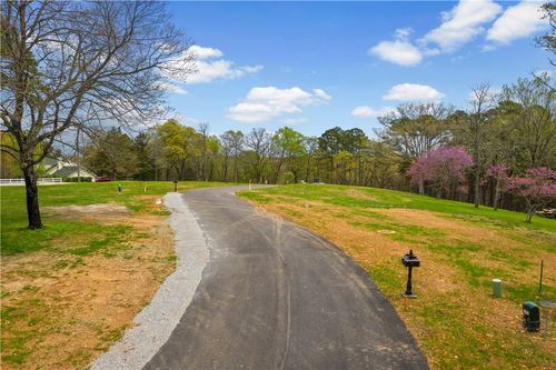14 Pine Crest Lane, Eureka Springs, AR, 72632 | Card Image