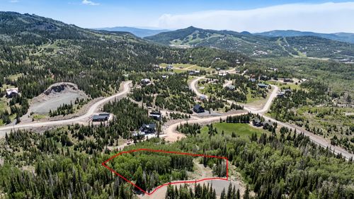 1076 E Paddington Circle, Brian Head, UT, 84719 | Card Image