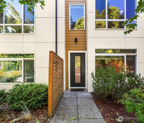 10363 Ashworth Ave N, Seattle, WA, 98133-9409 | Card Image