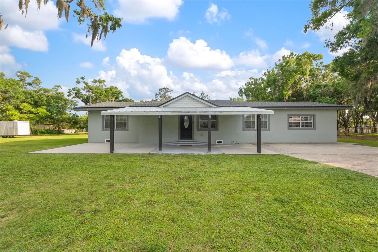 Medulla Rd, Plant City, FL 33566