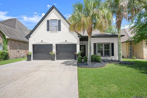 3307 Grassy Lake Dr, Baton Rouge, LA, 70816 | Card Image