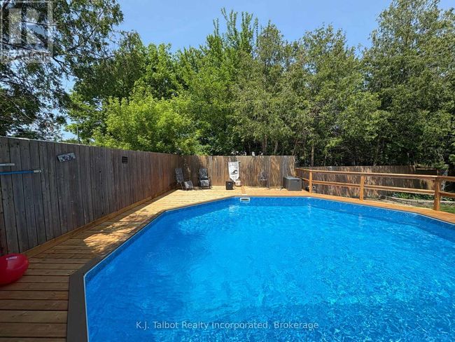 202 Bennett St W, House other with 3 bedrooms, 3 bathrooms and 4 parking in Goderich ON | Image 31