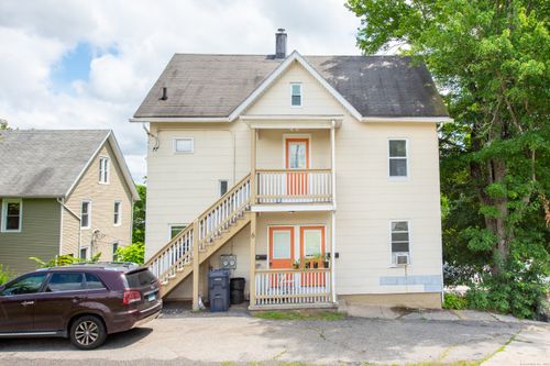 6 Crescent St, Ansonia, CT, 06401-2219 | Card Image