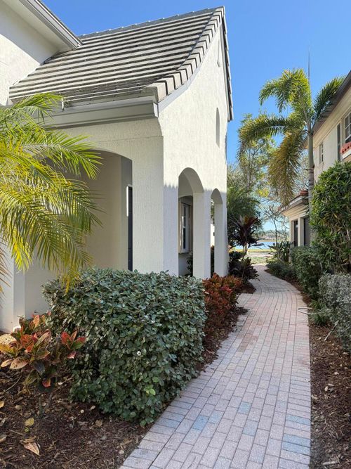 233 Evergrene Pkwy, Palm Beach Gardens, FL, 33410-1508 | Card Image