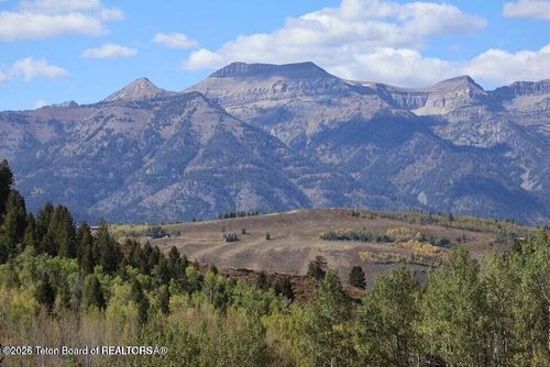 405 W Saddle Butte Dr, Jackson, WY, 83001-8459 | Card Image