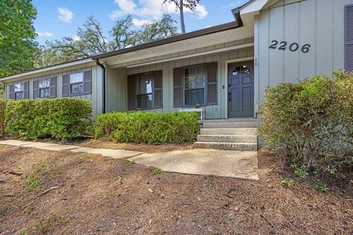 2206 Riverside Drive, Valdosta, GA, 31602 | Card Image