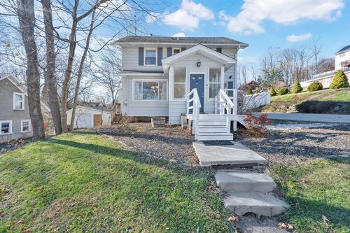 5 Edwidge St, Worcester, MA, 01602-1001 | Card Image