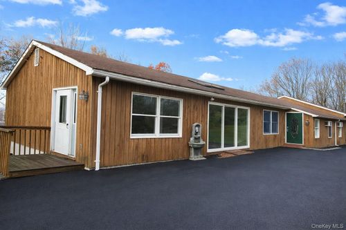64 Hillside View Rd, Mahopac, NY, 10541-2521 | Card Image