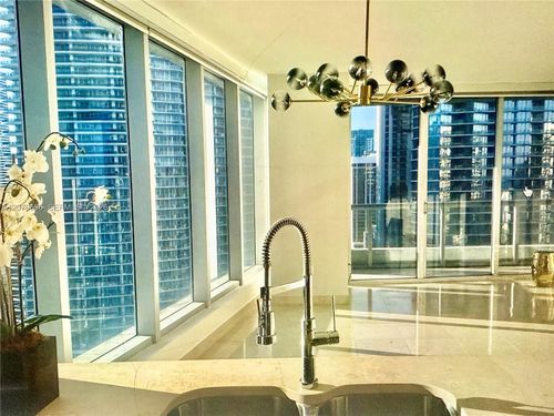 2915-475 Brickell Ave, Miami, FL, 33131-2498 | Card Image