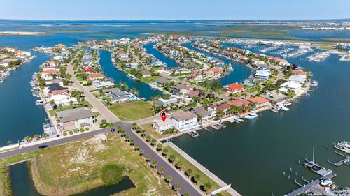 264 Marina Dr, Port Aransas, TX, 78373-4923 | Card Image