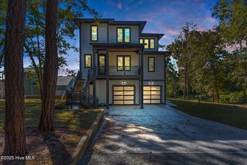 1624 Sunrise Ln, Wilmington, NC, 28409-4819 | Card Image