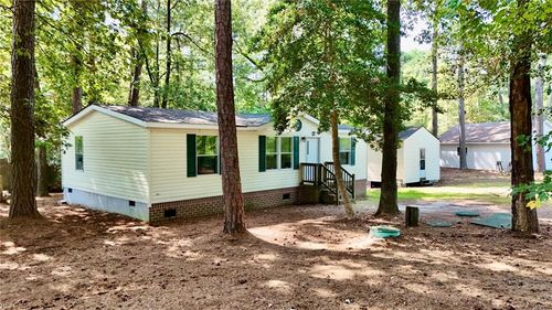 136 Millers Ln, Susan, VA, 23163-2151 | Card Image