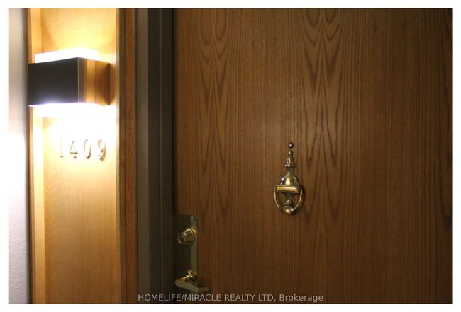1409 - 2760 Carousel Cres, Condo with 2 bedrooms, 2 bathrooms and 1 parking in Gloucester ON | Image 16