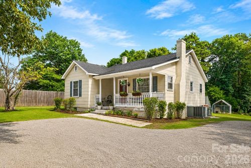 1487 Flat Creek Rd, Lancaster, SC, 29720-7663 | Card Image