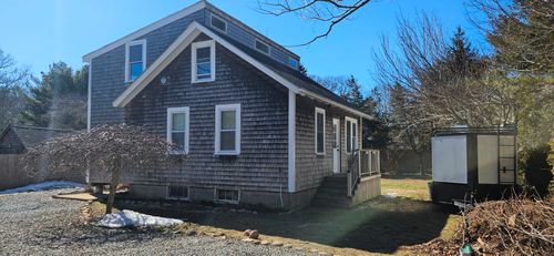 15 Goah Way, Vineyard Haven, MA, 02568-6372 | Card Image