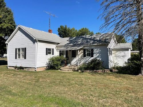 1004 E Copeland Rd, Montgomery, MI, 49255-9611 | Card Image