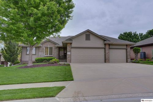 10025 S 179th St, Omaha, NE, 68136-1967 | Card Image