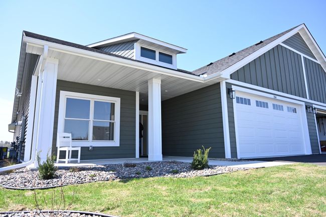 214 Ford St E, Townhouse with 3 bedrooms, 2 bathrooms and null parking in Northfield MN | Image 23