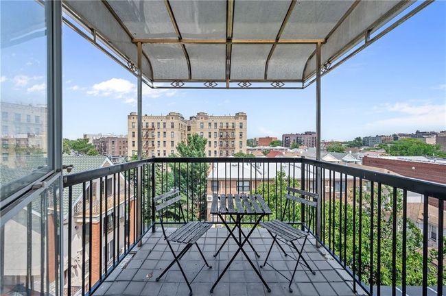 APT-4L - 1515 W 4 Th St, Condo with 3 bedrooms, 2 bathrooms and null parking in Brooklyn NY | Image 12