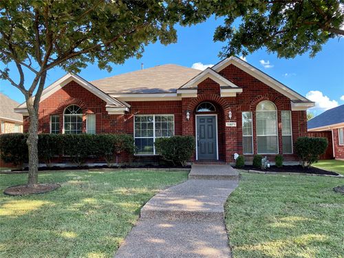 11571 Henderson Dr, Frisco, TX, 75035-8854 | Card Image