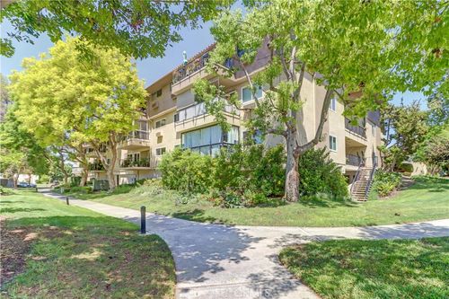 2b-2381 Via Mariposa W, Laguna Woods, CA, 92637-2152 | Card Image